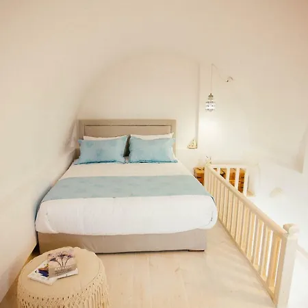 게스트하우스 Akrotiri Cycladic Suites *