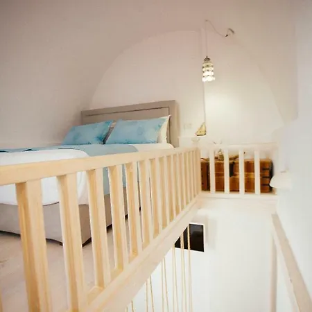 בית הארחה Akrotiri Cycladic Suites Akrotírion