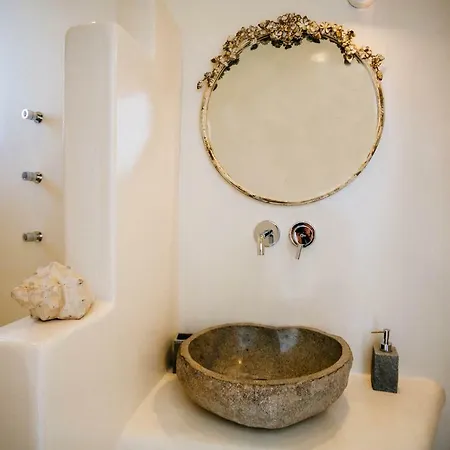 Akrotiri Cycladic Suites * Akrotírion