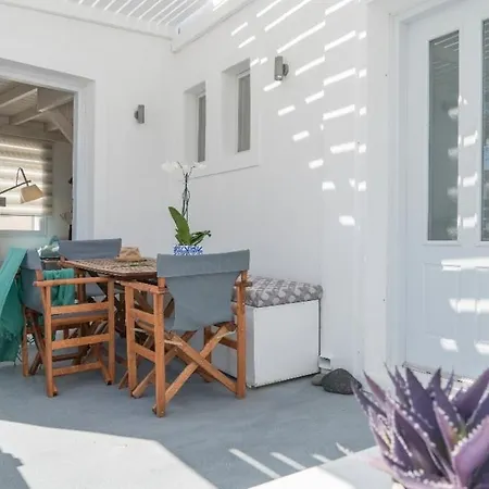 Akrotiri Cycladic Suites Ακρωτήρι