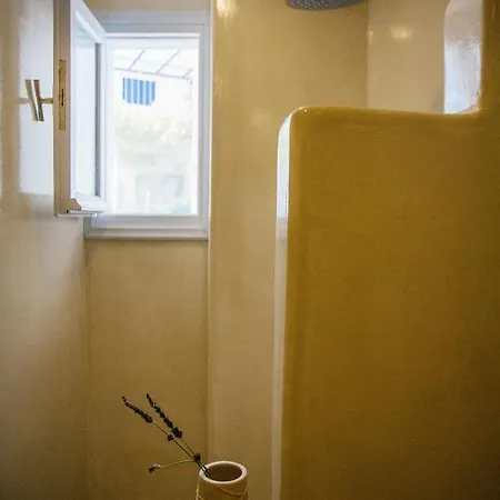 Akrotiri Cycladic Suites Πανσιόν