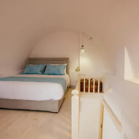 Akrotiri Cycladic Suites Πανσιόν *